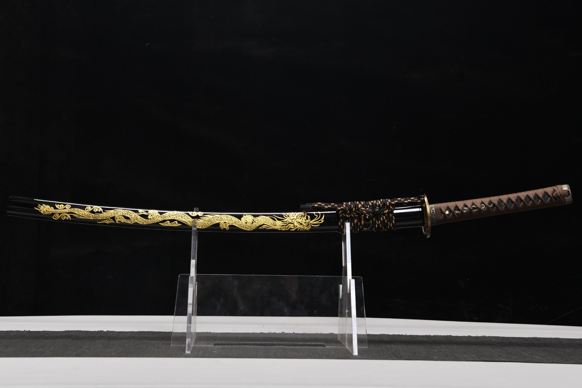 680 新款手作长款26寸高性能百炼钢武士刀—龙王打刀 编号
