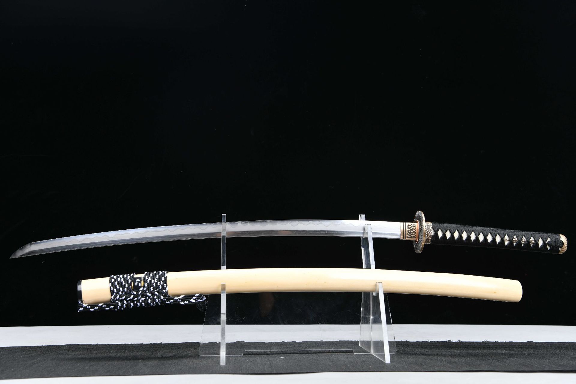 2260 新款手作 长款26寸三枚合夹钢武士刀——白浪打刀 编号:0010872306241155 - 大祚榮刀劔 대조영도검 网站图片授権给 ...