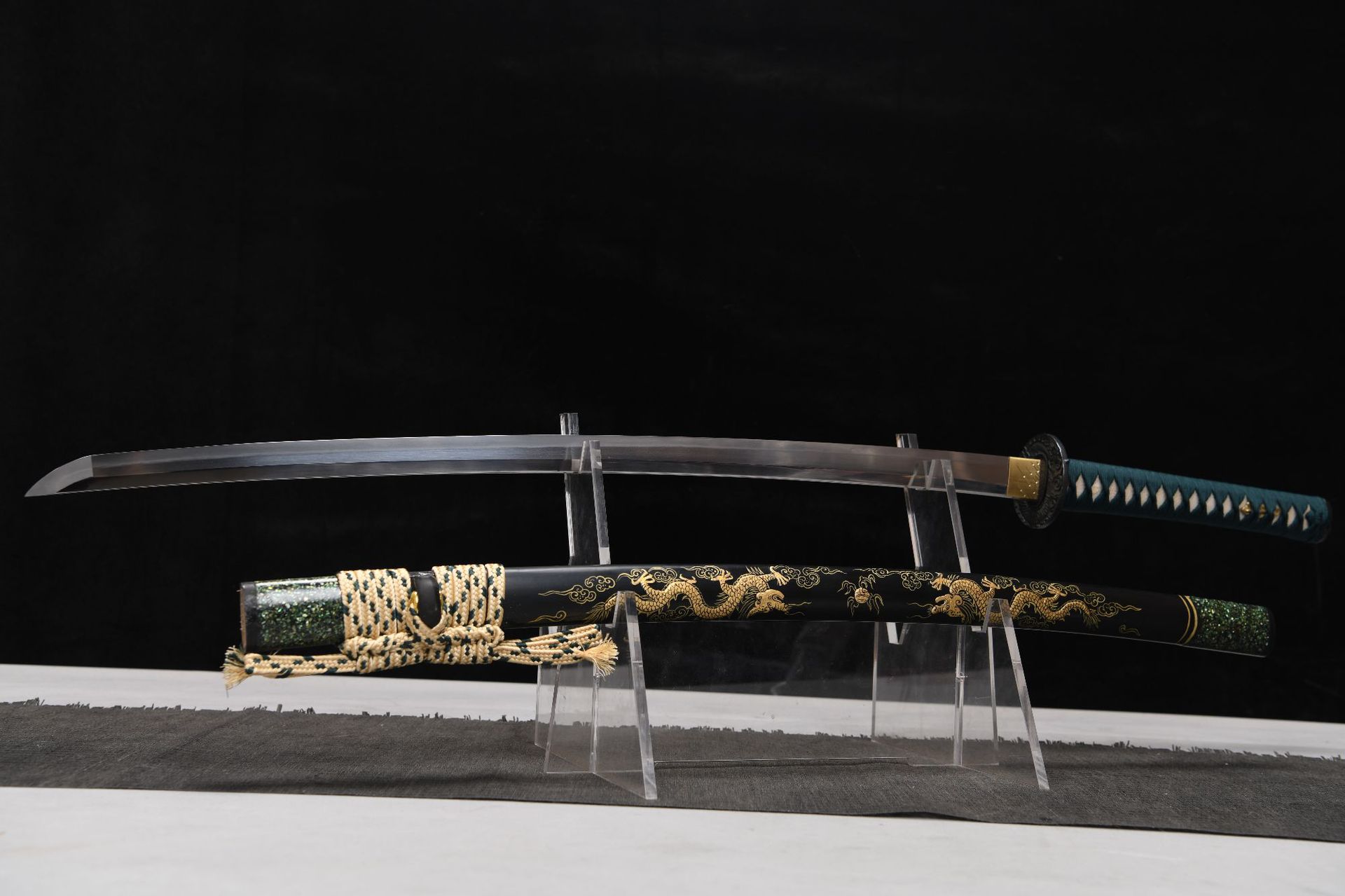 2560 新款手作长款26寸国产玉钢打刀—黑龙打刀 编号：8110872511011873