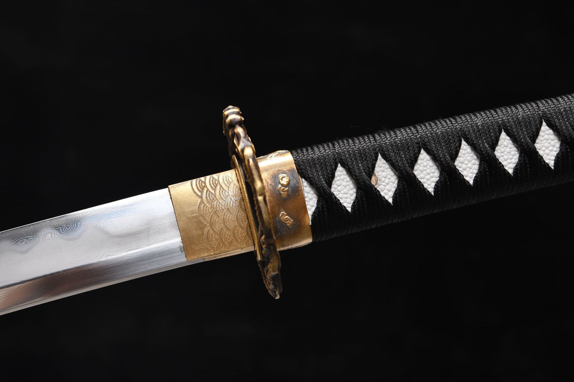 1300 新款手作长款26寸花纹钢烧刃真横手仕上研武士刀—龙武士打刀 编号