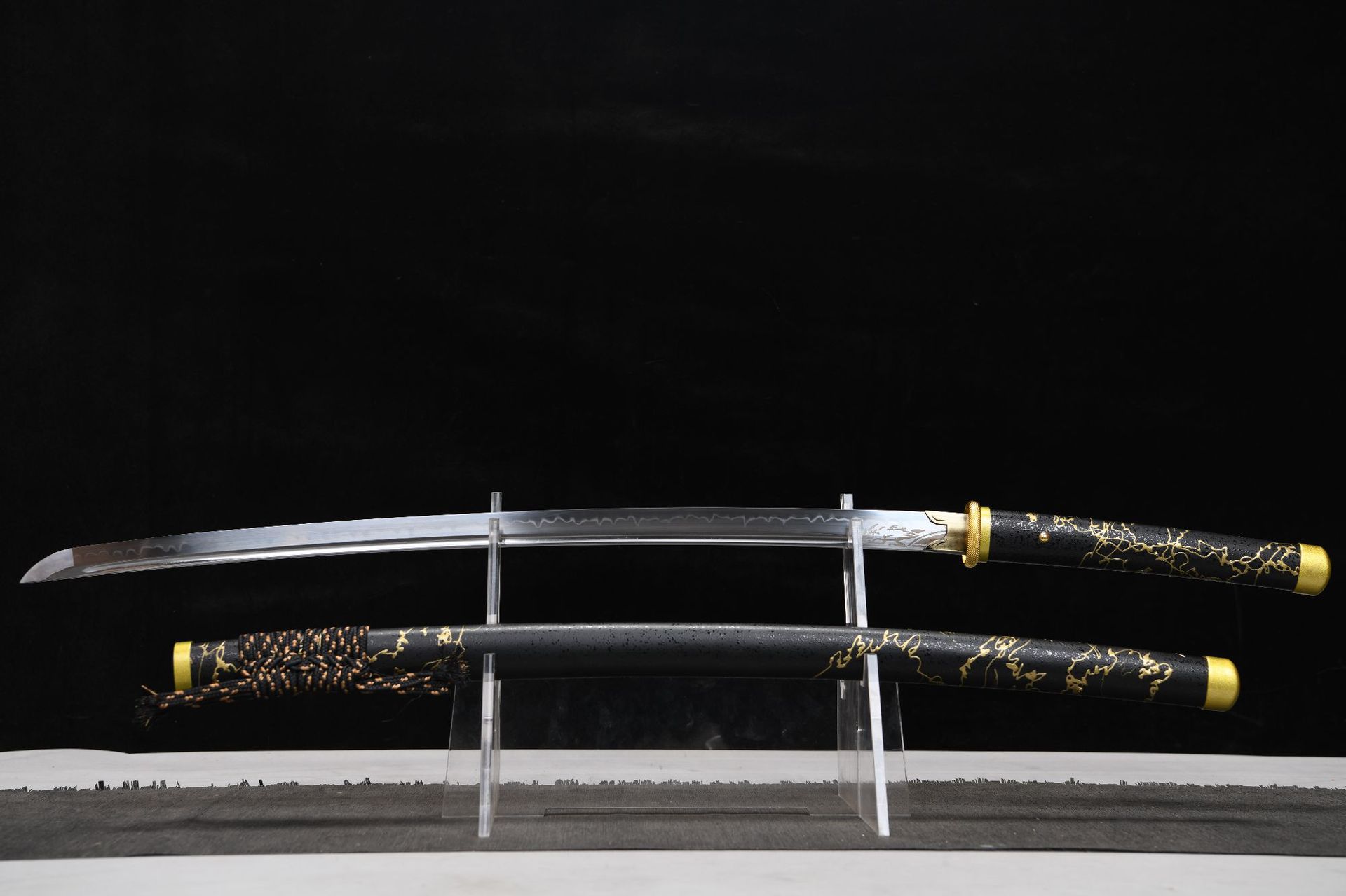720新款手作长款26寸T10烧刃武士刀—羊蹄山之魂暗夜（T10烧刃版） 编号